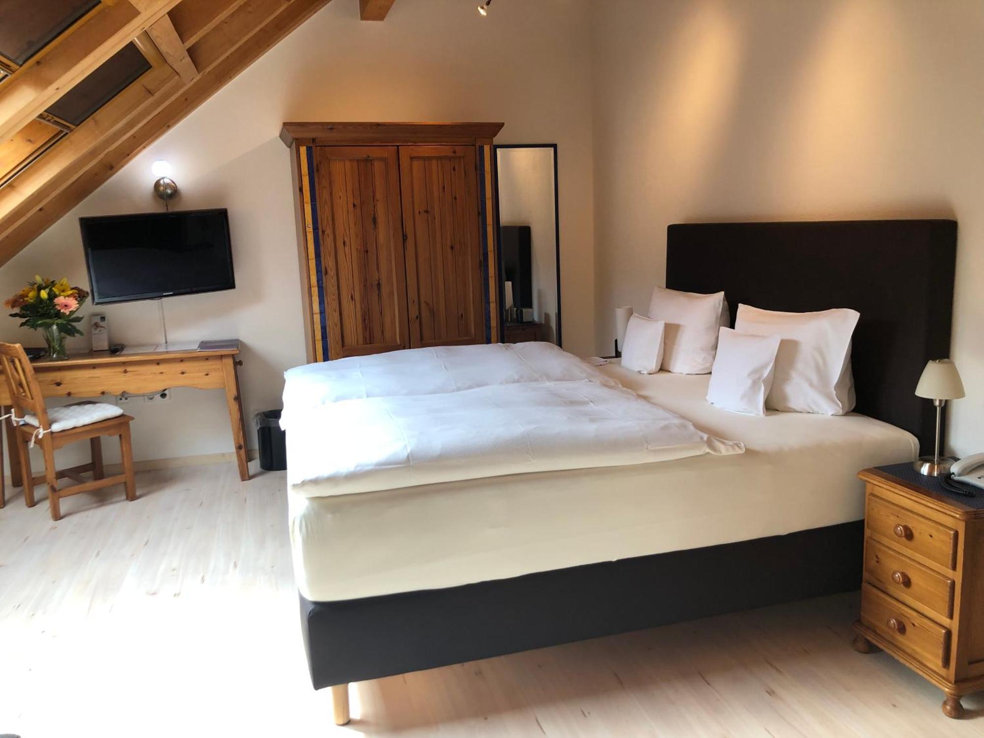 Gaestehaus & Weingut Peth Florsheim-Dalsheim Buitenkant foto